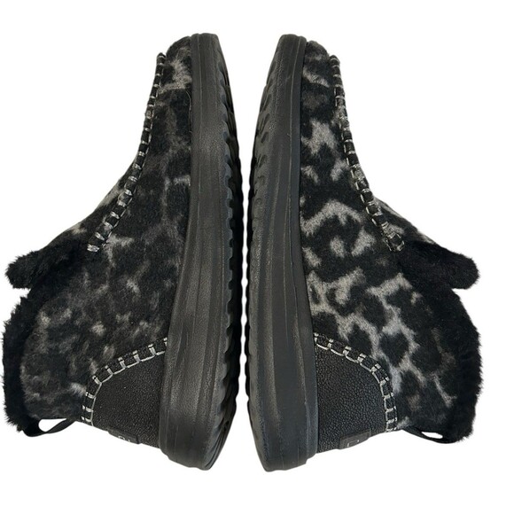 Hey Dude Leopard Print Ankle Booties - Picture 7 of 11